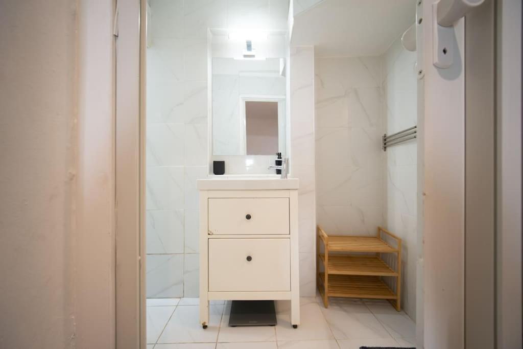 Appartement Tout Equipe Proche De La Plage 2 A 4 Couchages Marseille Exteriör bild